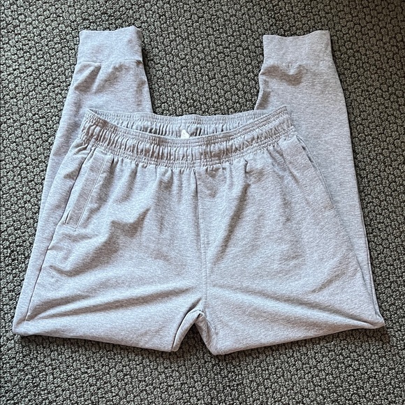 Men’s Gray Athletic Soft Jogger Pants